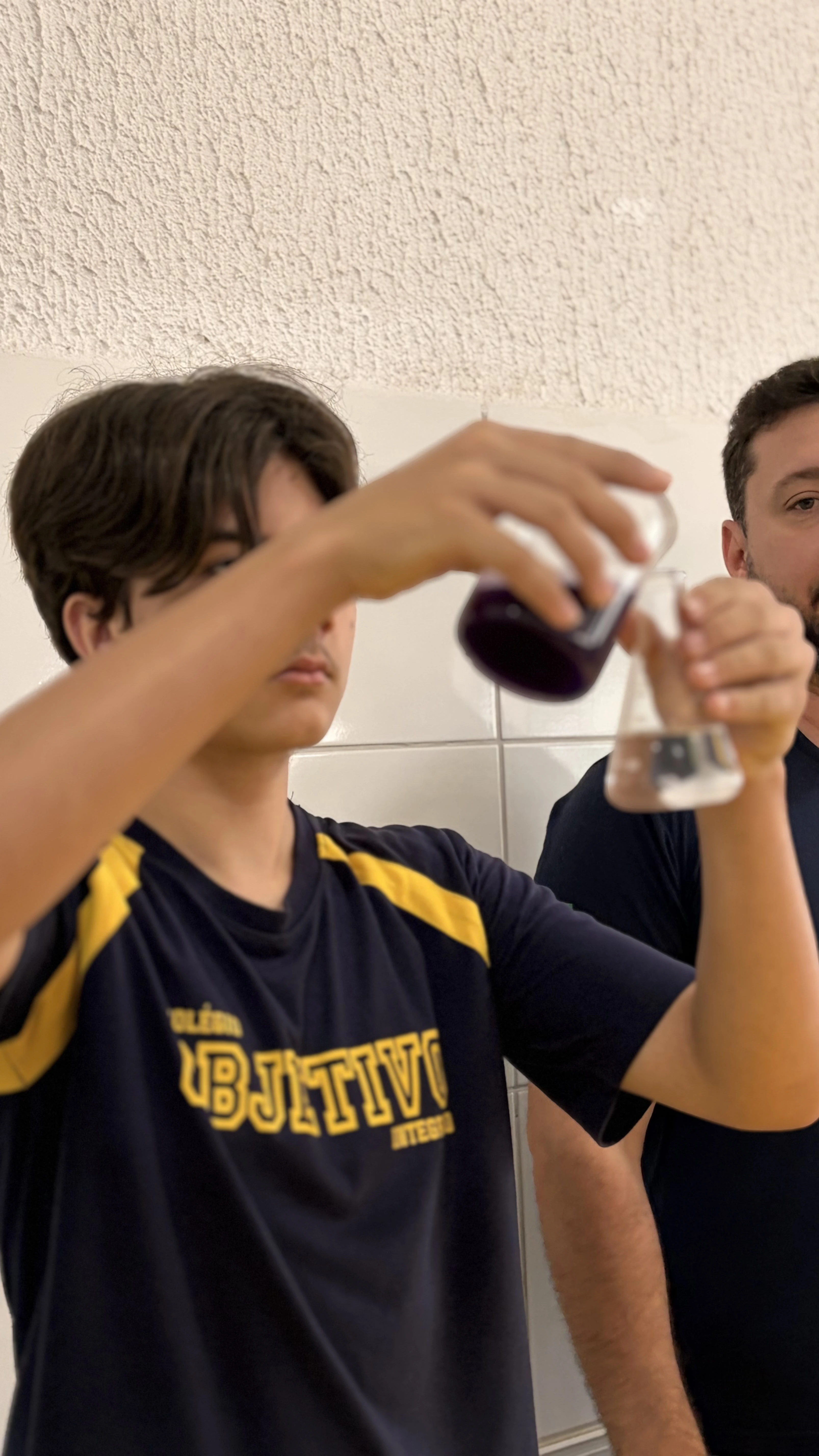 Alunos em sala de aula dos anos finais do Ensino Fundamental